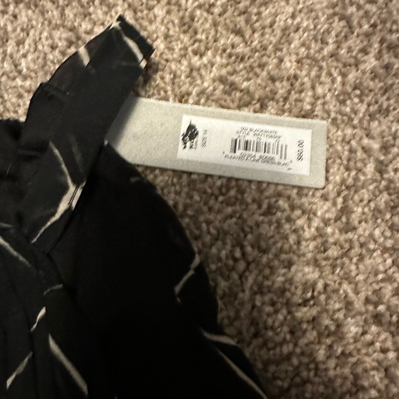 Apt. 9 Pleated Shark-Bite Chiffon Shift Dress NWT - Picture 3 of 5